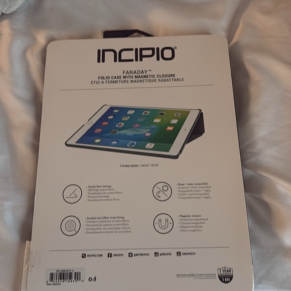 Navy IPad Case - Picture 3 of 4